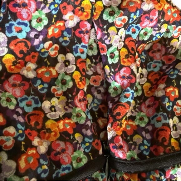 The Kooples Blazing Field Floral Print Tiered Top - NWOT - Picture 4 of 5